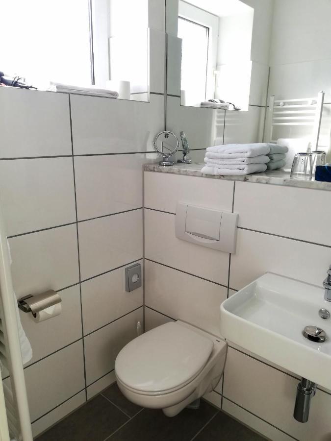 Hotel Pellmuehle Йевер Екстериор снимка