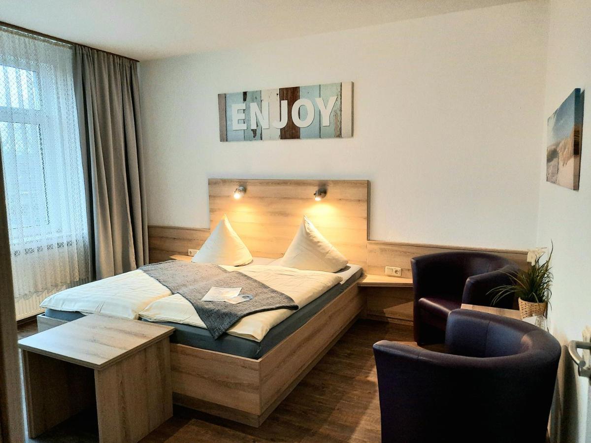 Hotel Pellmuehle Йевер Екстериор снимка